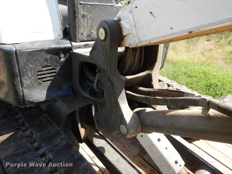 image for item EO9662 2015 Bobcat E32 mini excavator