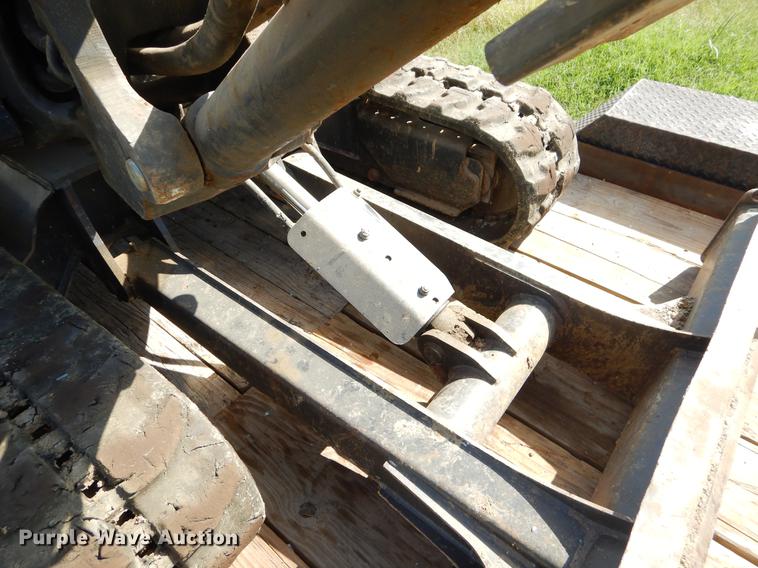 image for item EO9662 2015 Bobcat E32 mini excavator