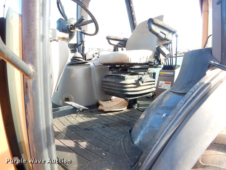 image for item EO9711 2005 Case 580M Series 2 backhoe