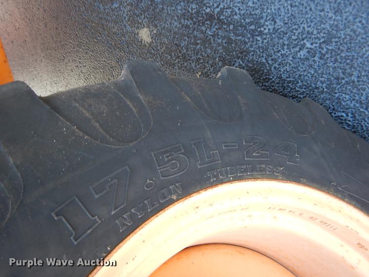 image for item EO9711 2005 Case 580M Series 2 backhoe