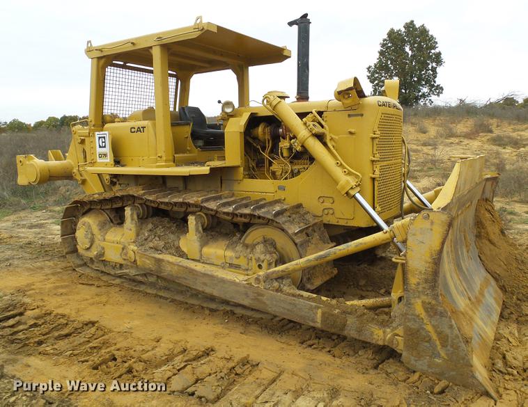 image for item EP9788 Caterpillar D7F military dozer