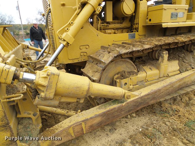 image for item EP9788 Caterpillar D7F military dozer