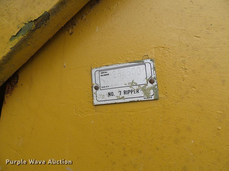 image for item EP9788 Caterpillar D7F military dozer