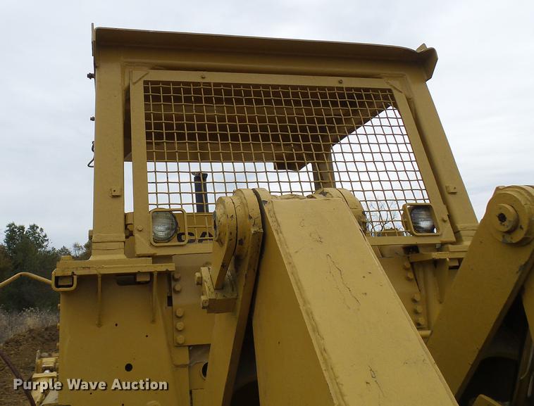 image for item EP9788 Caterpillar D7F military dozer