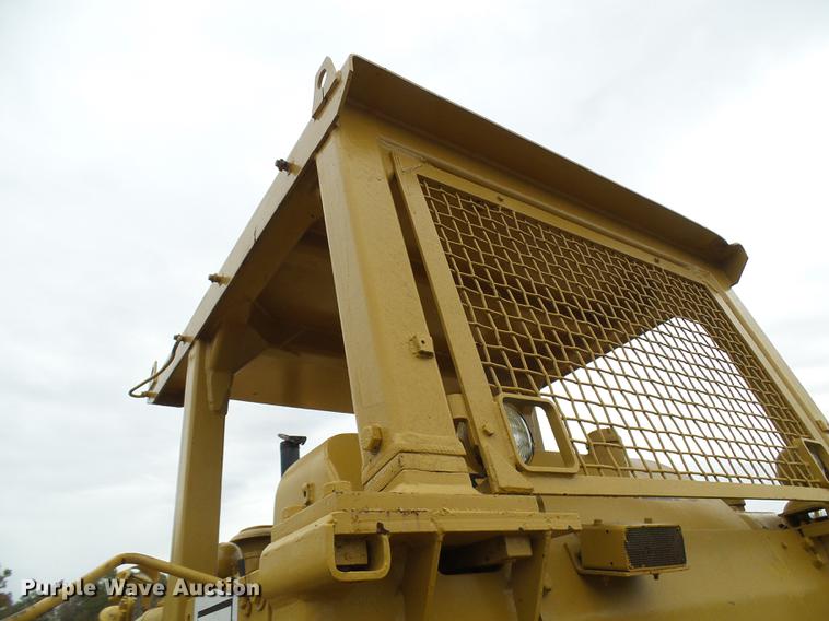 image for item EP9788 Caterpillar D7F military dozer