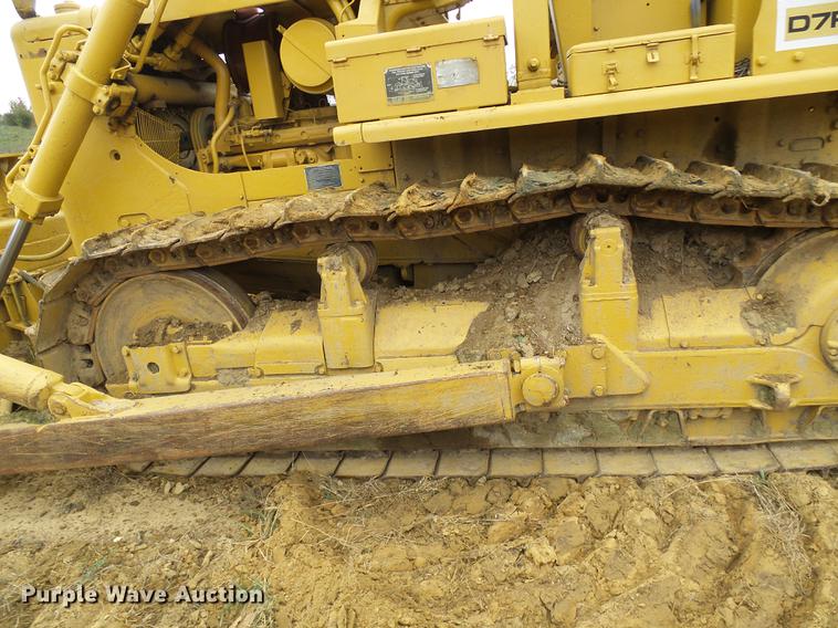 image for item EP9788 Caterpillar D7F military dozer
