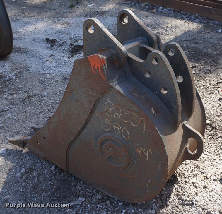 image for item EU9179 CF 24"W backhoe bucket