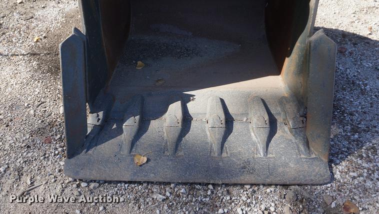 image for item EU9180 CP 54"W excavator bucket