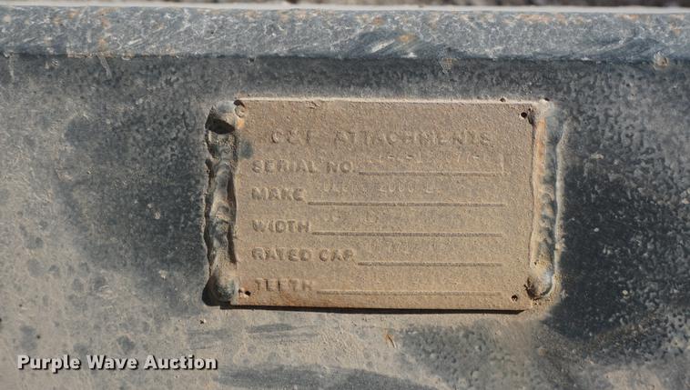 image for item EU9180 CP 54"W excavator bucket