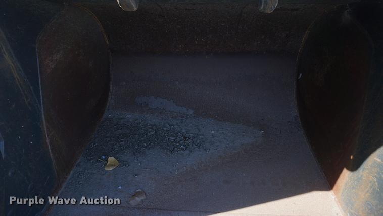 image for item EU9180 CP 54"W excavator bucket