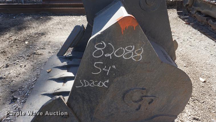 image for item EU9180 CP 54"W excavator bucket