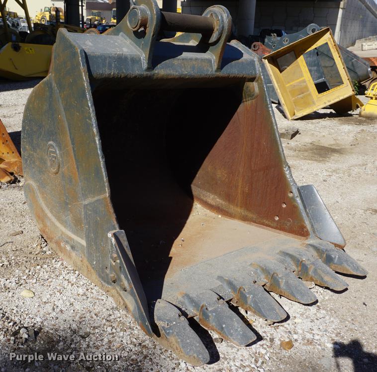 image for item EU9181 CF 60"W excavator bucket