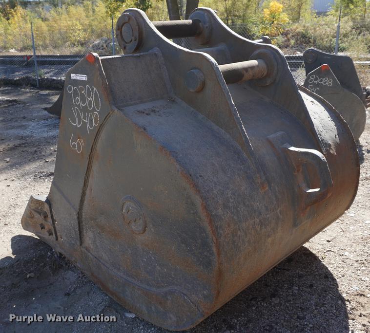 image for item EU9181 CF 60"W excavator bucket