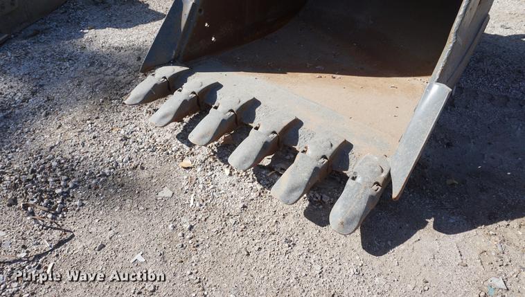 image for item EU9181 CF 60"W excavator bucket