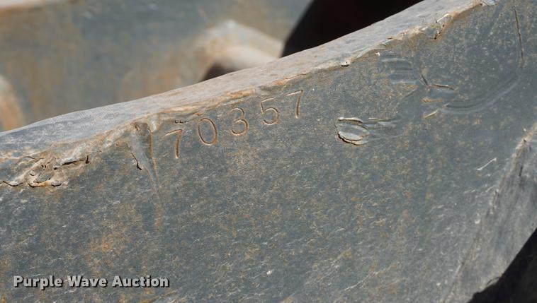 image for item EU9181 CF 60"W excavator bucket