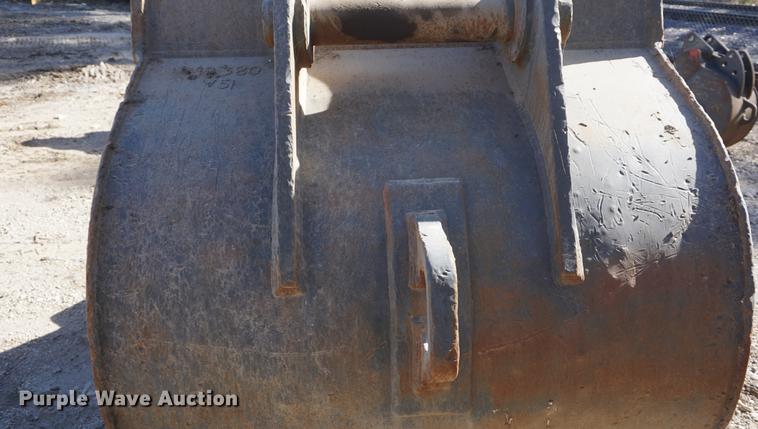 image for item EU9181 CF 60"W excavator bucket