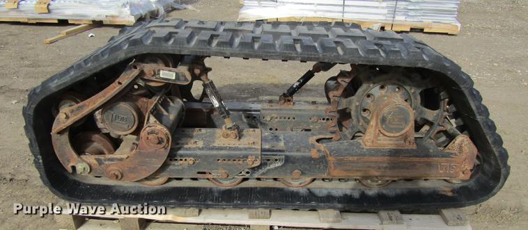 image for item EU9519 Versatile VTS skid steer track system