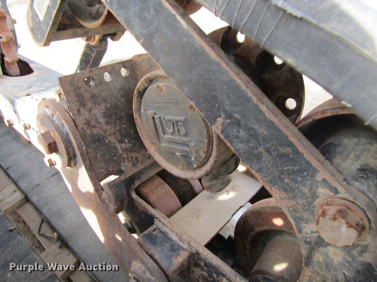 image for item EU9519 Versatile VTS skid steer track system