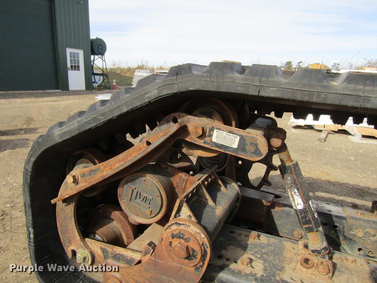 image for item EU9519 Versatile VTS skid steer track system