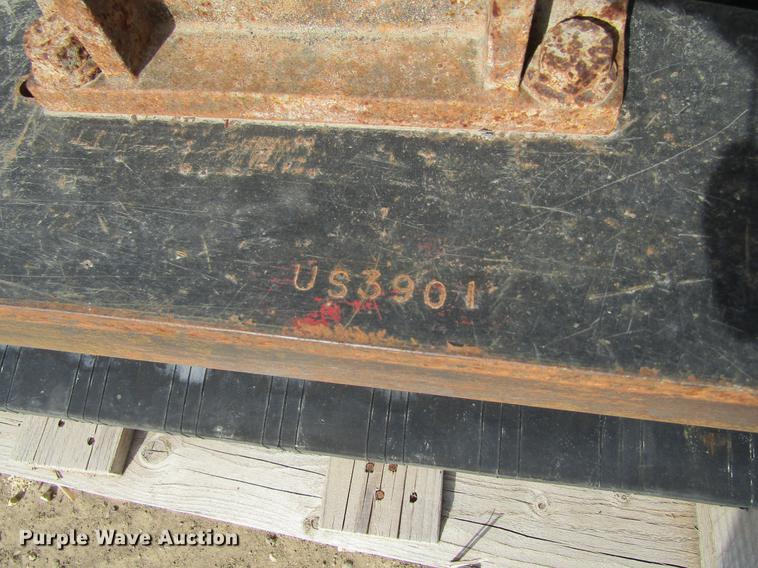 image for item EU9519 Versatile VTS skid steer track system