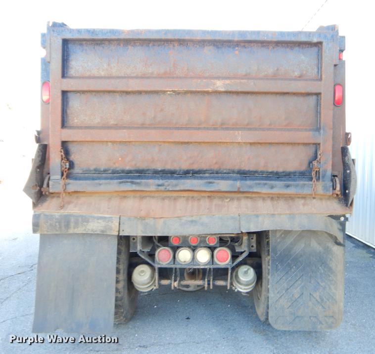 image for item EW9506 1990 GMC C6000 dump truck