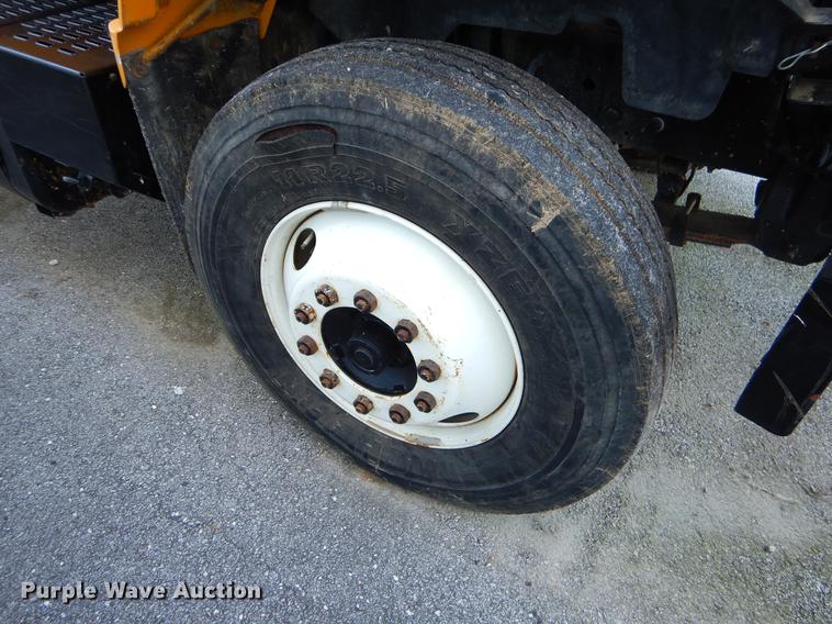 image for item EW9506 1990 GMC C6000 dump truck