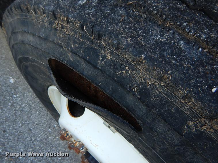 image for item EW9506 1990 GMC C6000 dump truck