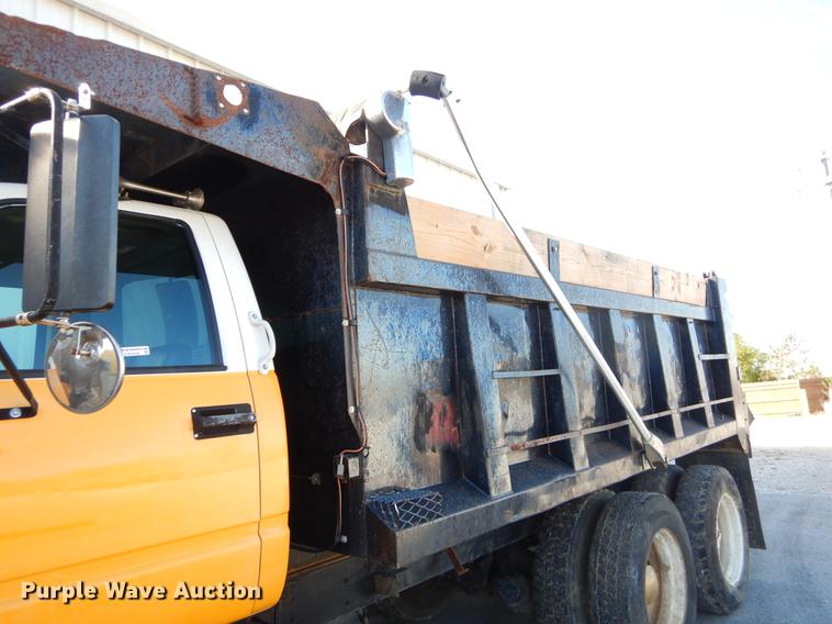 image for item EW9506 1990 GMC C6000 dump truck