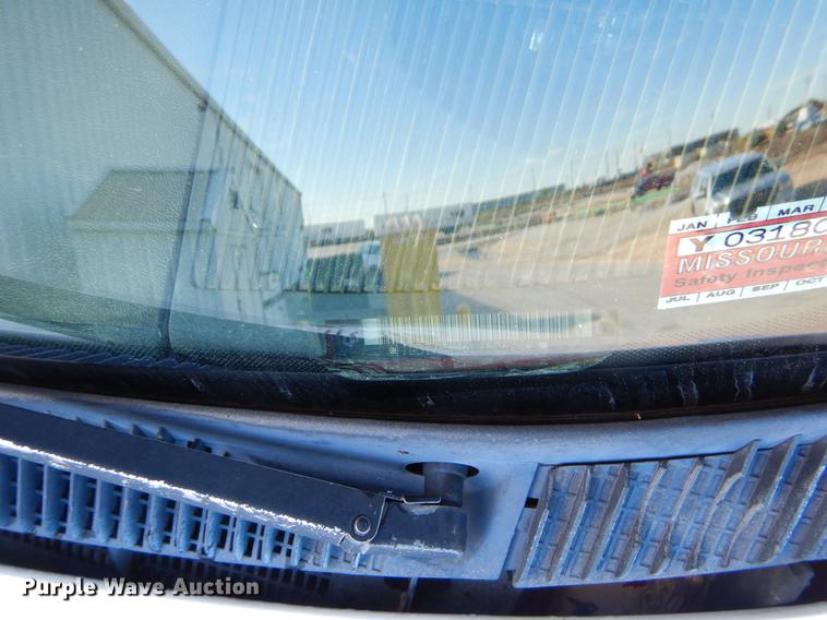 image for item EW9506 1990 GMC C6000 dump truck