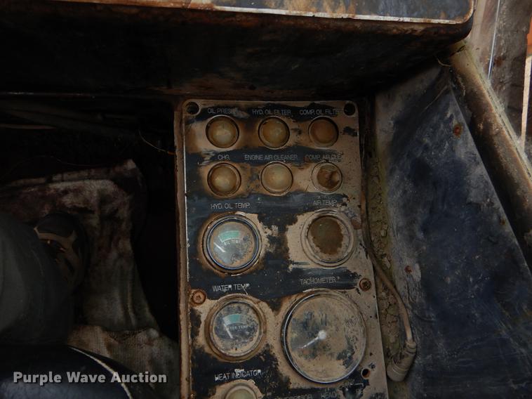 image for item EW9528 1986 Furukawa HCR300 rock drill