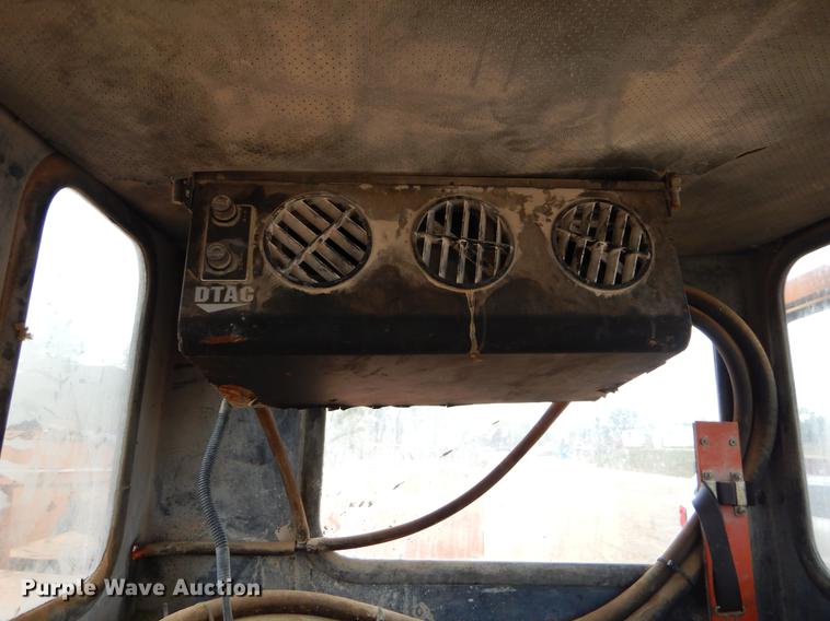 image for item EW9528 1986 Furukawa HCR300 rock drill