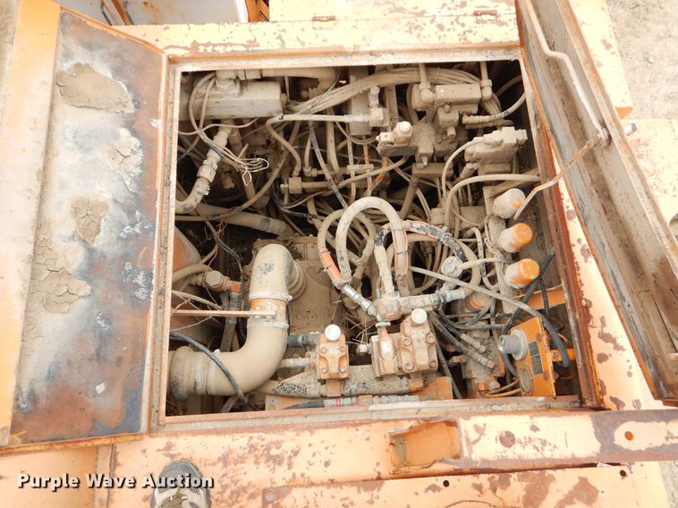 image for item EW9528 1986 Furukawa HCR300 rock drill