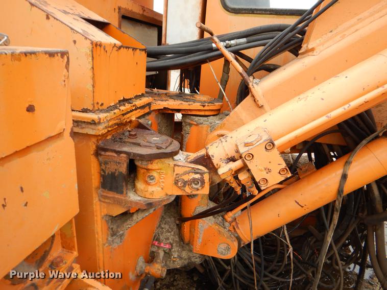 image for item EW9528 1986 Furukawa HCR300 rock drill