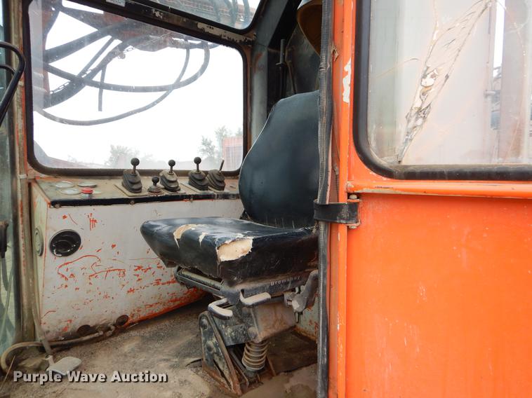 image for item EW9529 Tamrock DHA-600 rock drill