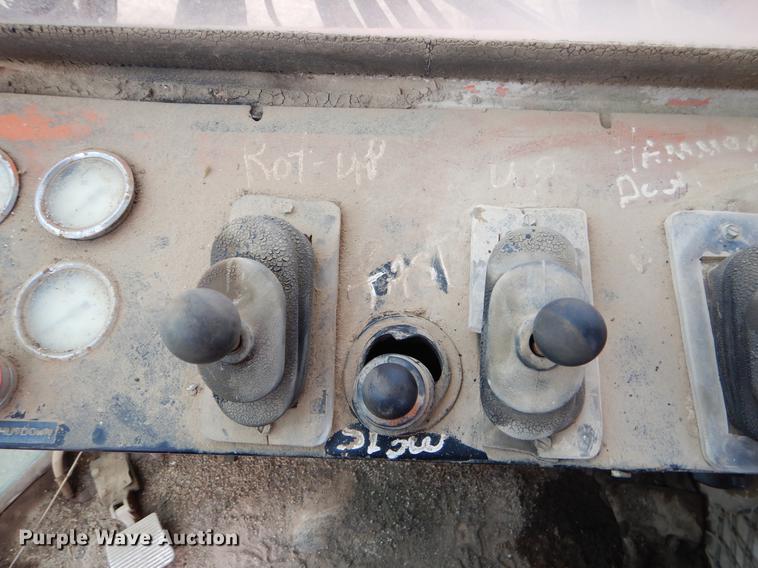 image for item EW9529 Tamrock DHA-600 rock drill