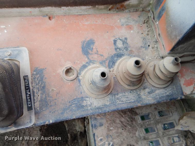 image for item EW9529 Tamrock DHA-600 rock drill