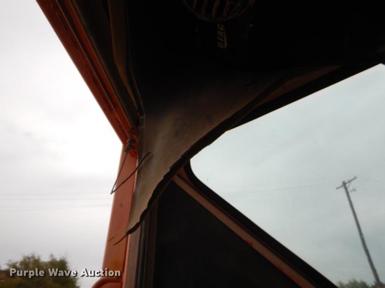 image for item EW9529 Tamrock DHA-600 rock drill