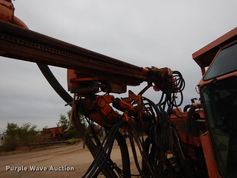 image for item EW9529 Tamrock DHA-600 rock drill