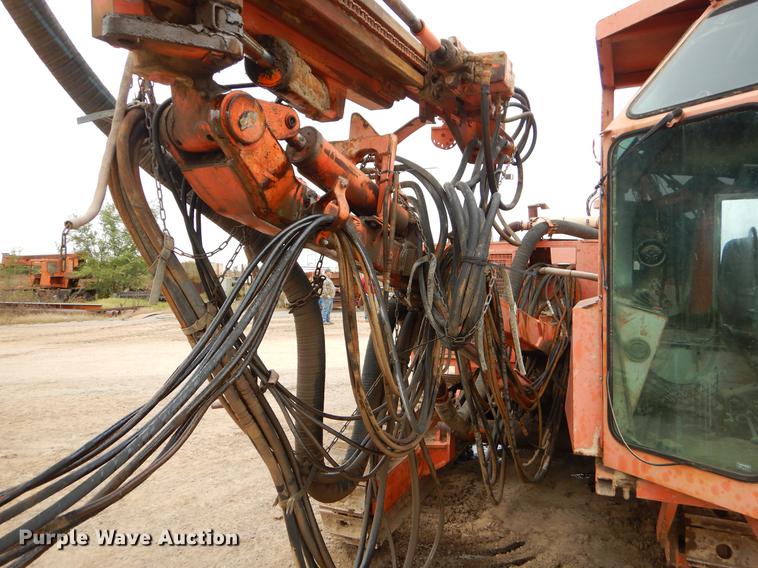 image for item EW9529 Tamrock DHA-600 rock drill