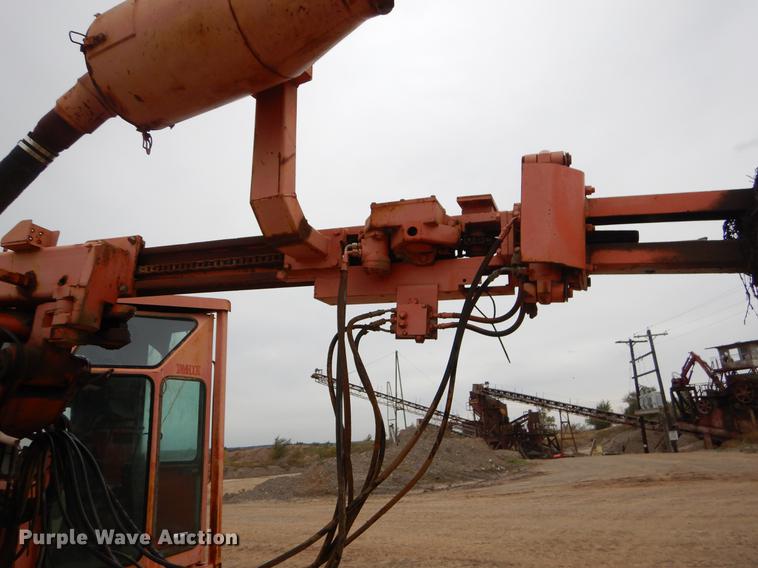 image for item EW9529 Tamrock DHA-600 rock drill