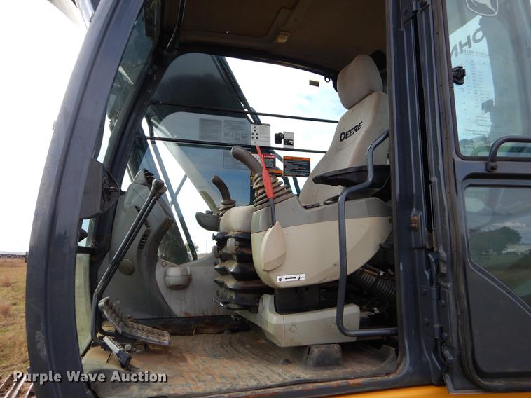 image for item EW9586 2013 John Deere 180G LC excavator
