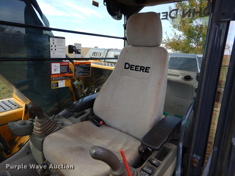 image for item EW9586 2013 John Deere 180G LC excavator