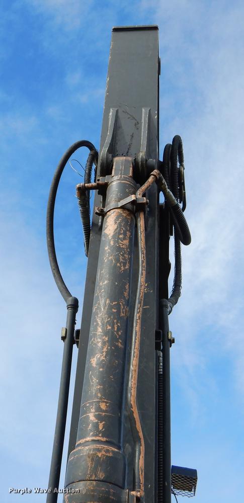 image for item EW9586 2013 John Deere 180G LC excavator