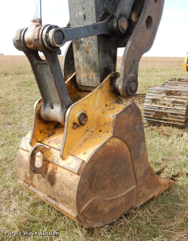 image for item EW9586 2013 John Deere 180G LC excavator