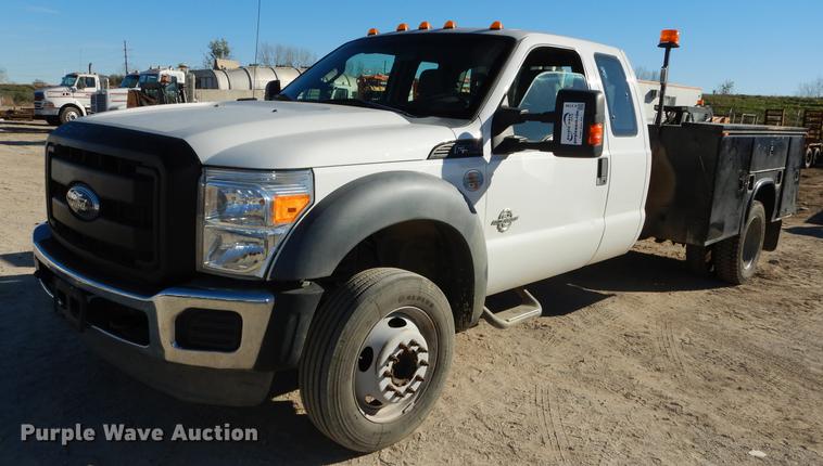 image for item K5796 2011 Ford F550 Super Duty SuperCab utility bed truck