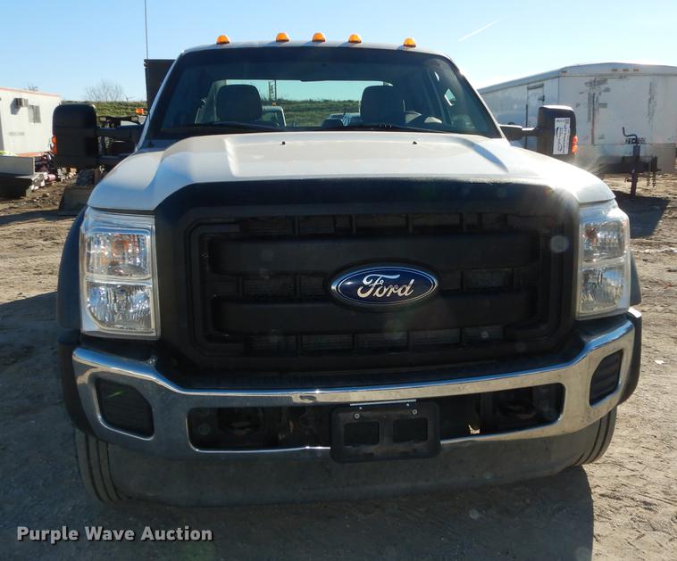image for item K5796 2011 Ford F550 Super Duty SuperCab utility bed truck