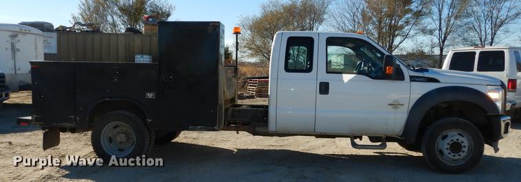 image for item K5796 2011 Ford F550 Super Duty SuperCab utility bed truck