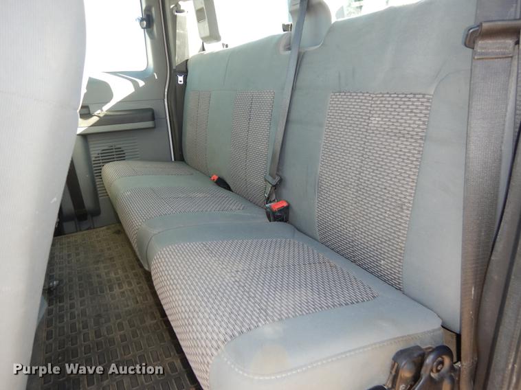 image for item K5796 2011 Ford F550 Super Duty SuperCab utility bed truck