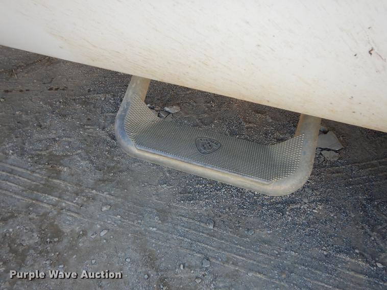 image for item K5796 2011 Ford F550 Super Duty SuperCab utility bed truck