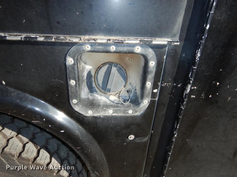 image for item K5796 2011 Ford F550 Super Duty SuperCab utility bed truck